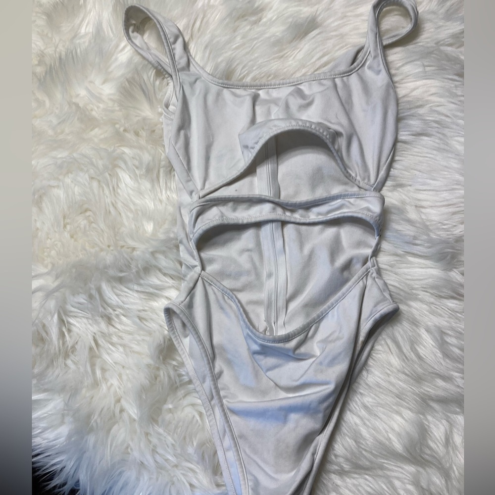 Women’s one piece